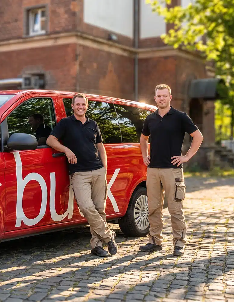 buck vermessung, team, aussendienst, vermessungstechniker, vermessungsingenieur, vermessung, messbus, messtrupp, kontakt